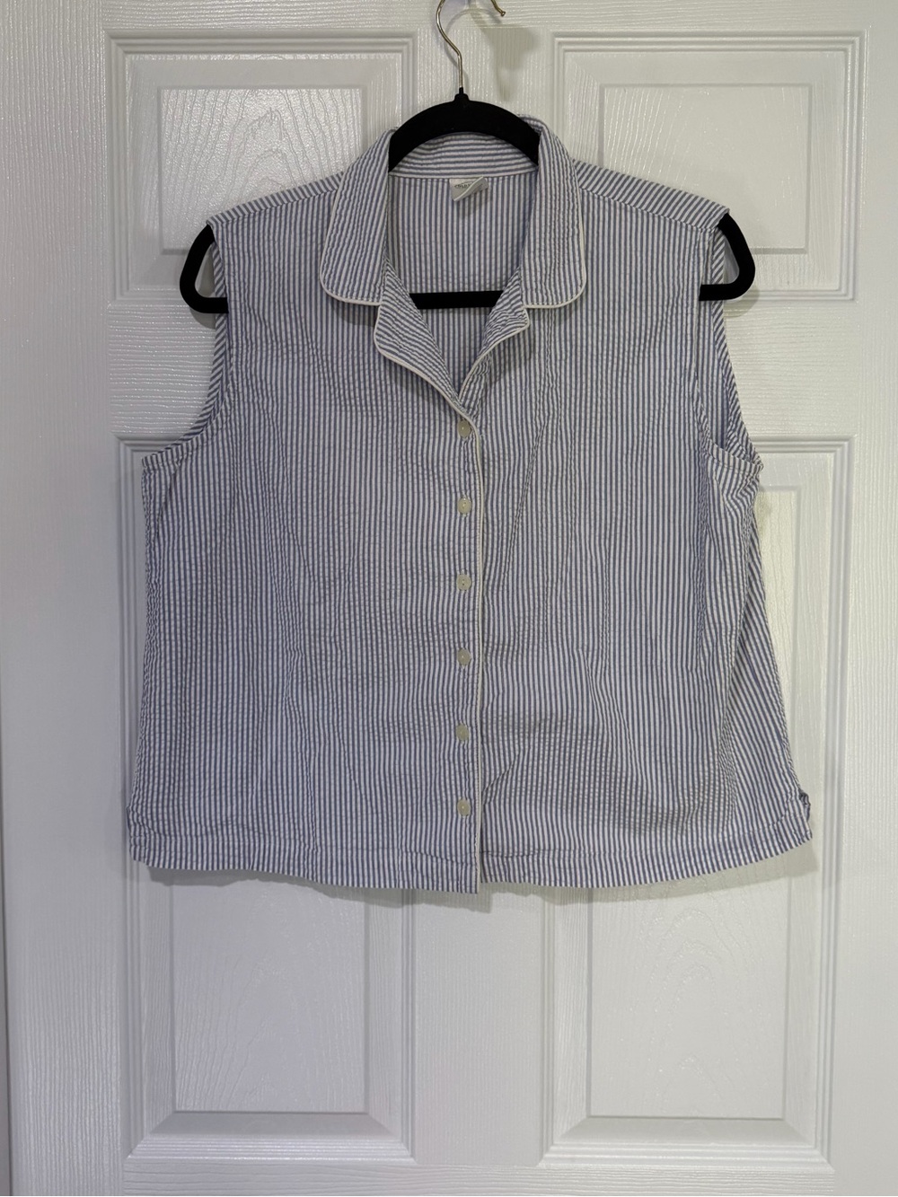 Old Navy Sleeveless Blue-and-White Striped Button-Down Top